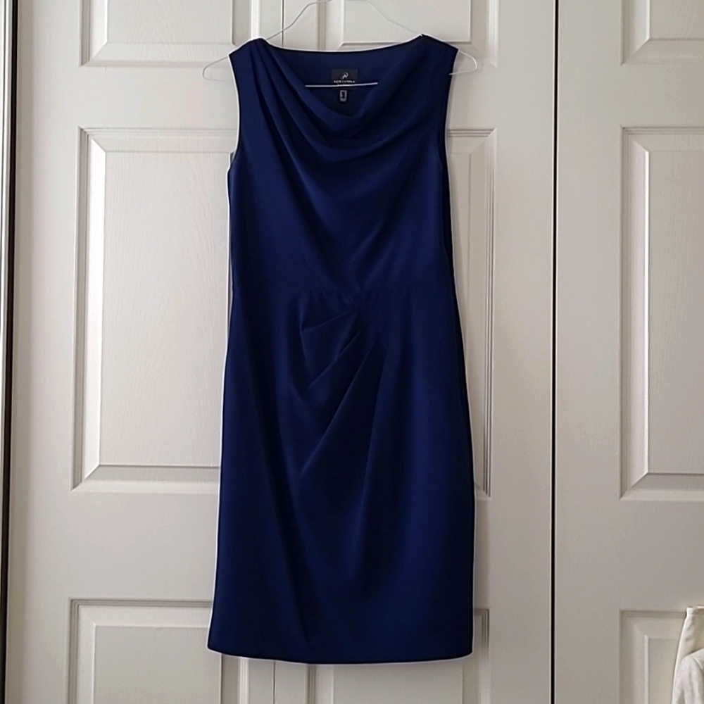 Adrianna Papell Size 10 Navy Sheath Dress